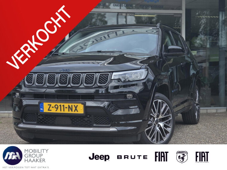 Foto van Jeep Compass 4xe 240 Plug-in Hybrid Electric S