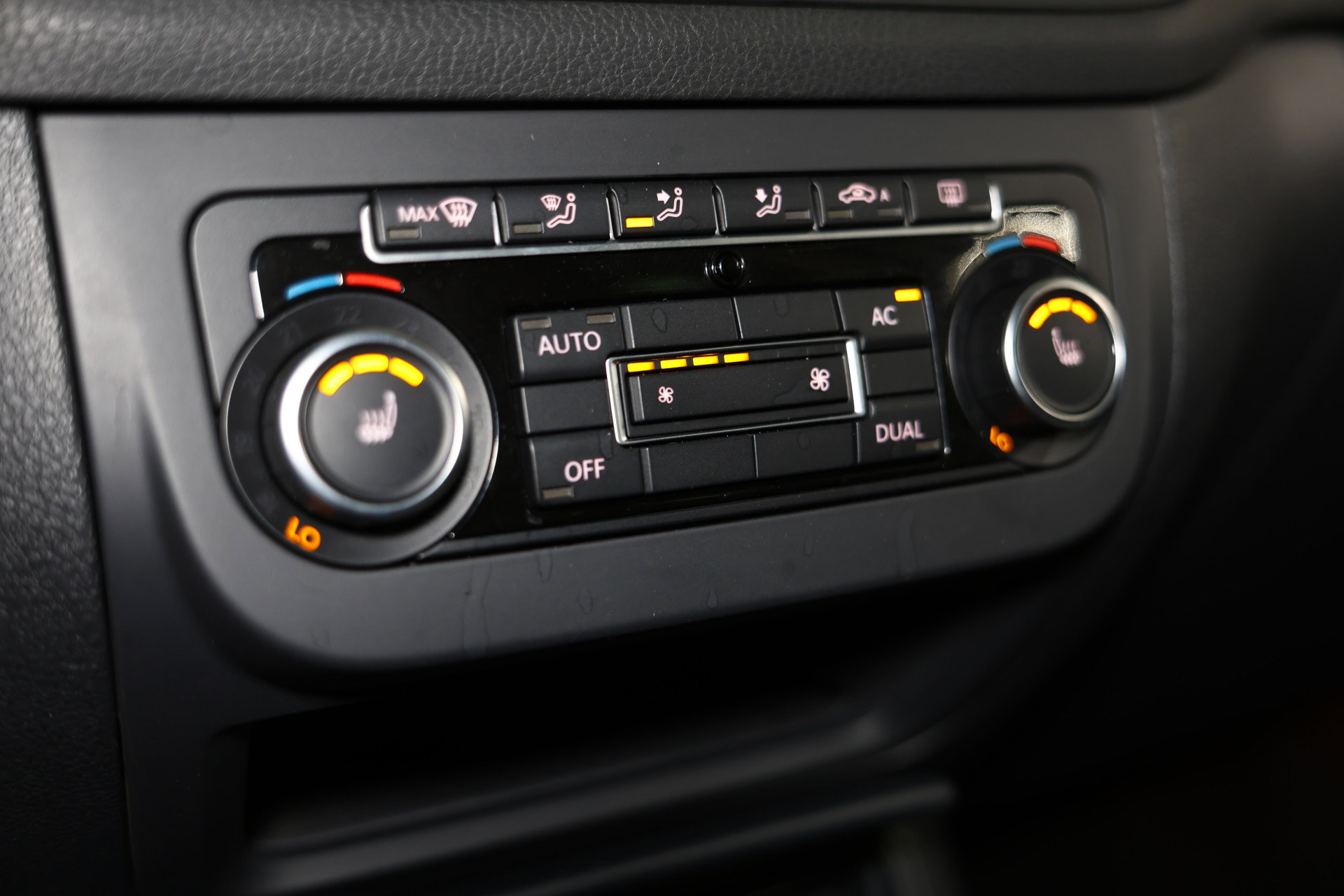 Volkswagen 1.4 TSI Highline DSG CLIMATRONIC CRUISECONTROL STOELVERWARMING '12 - foto 19