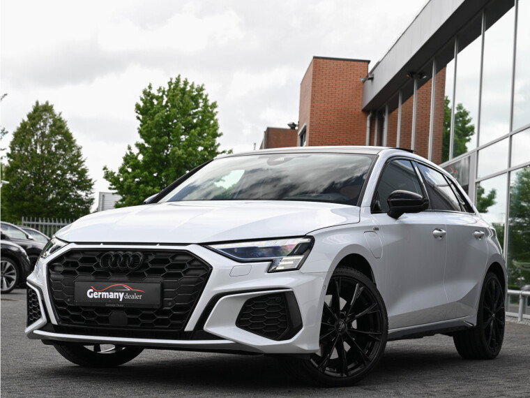 Audi A3 Sportback 45TFSI E 245pk S-Edition Competition