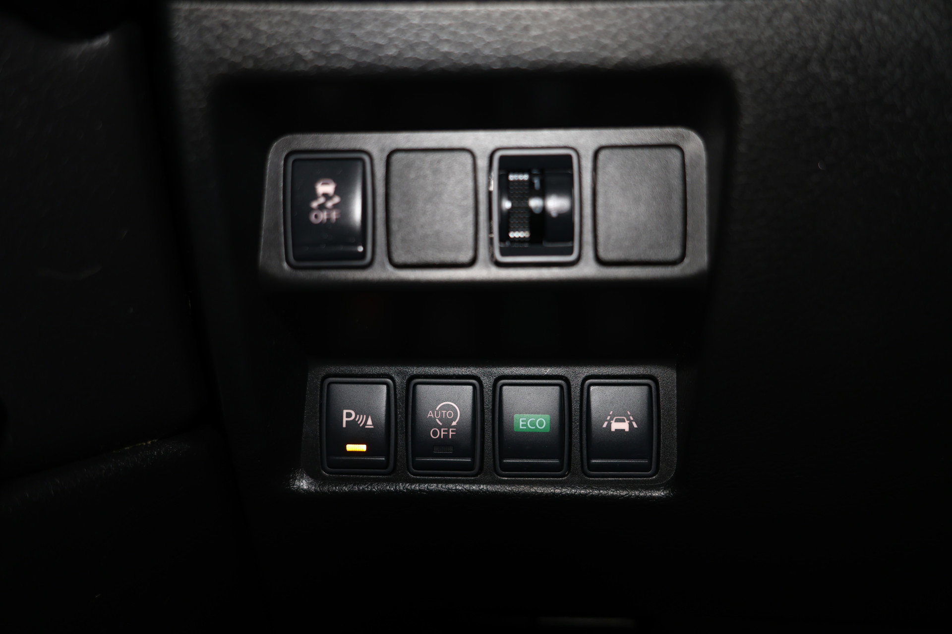 Nissan 1.2 Connect Edition AUTOM NAVI CRUISE CLIMA CAMERA PDC STOELVW '15 - foto 13