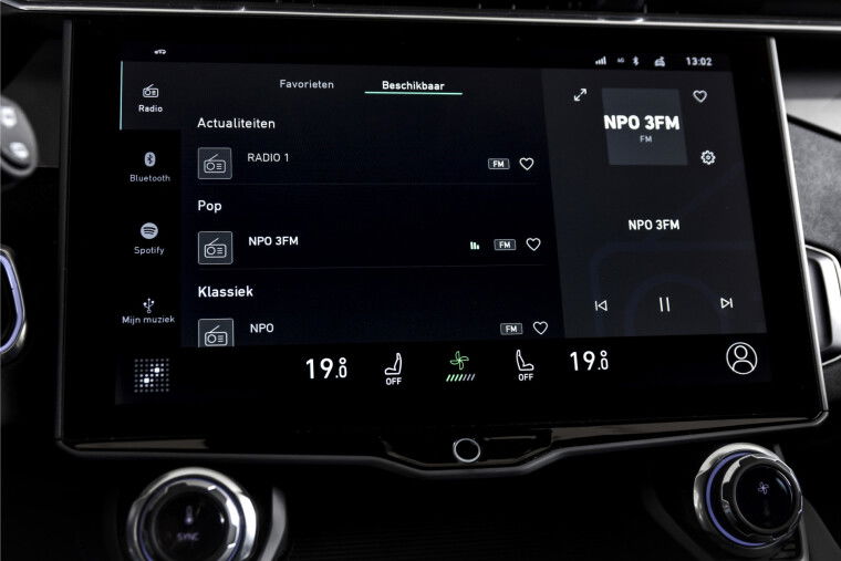 Lynk & Co - 01