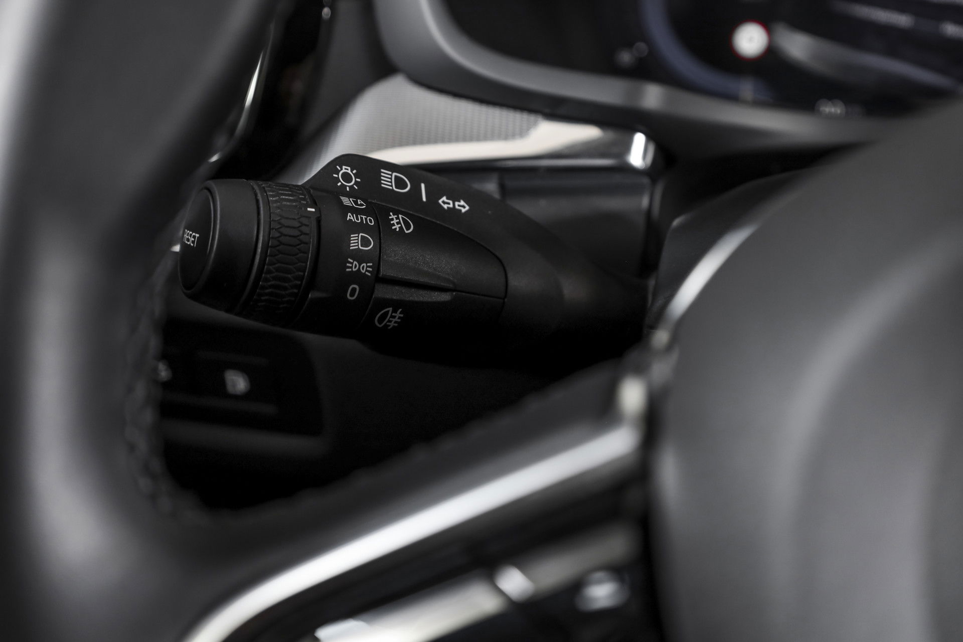 Volvo - V60