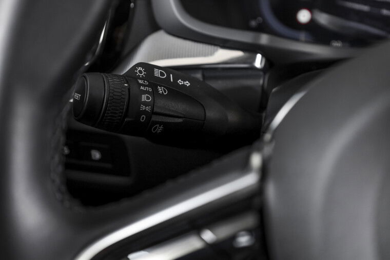Volvo - V60