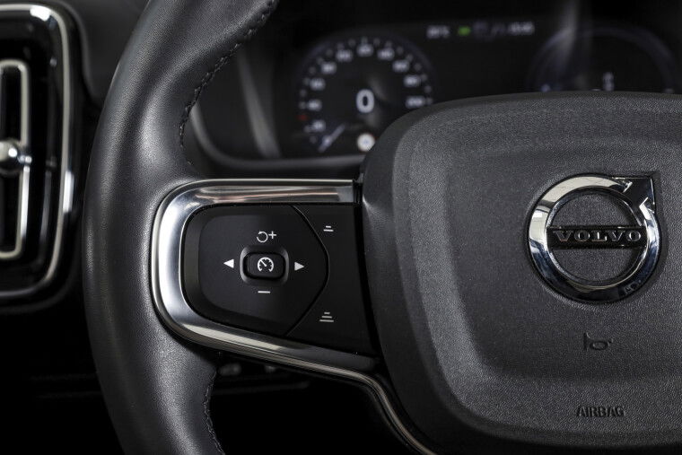 Volvo - XC40