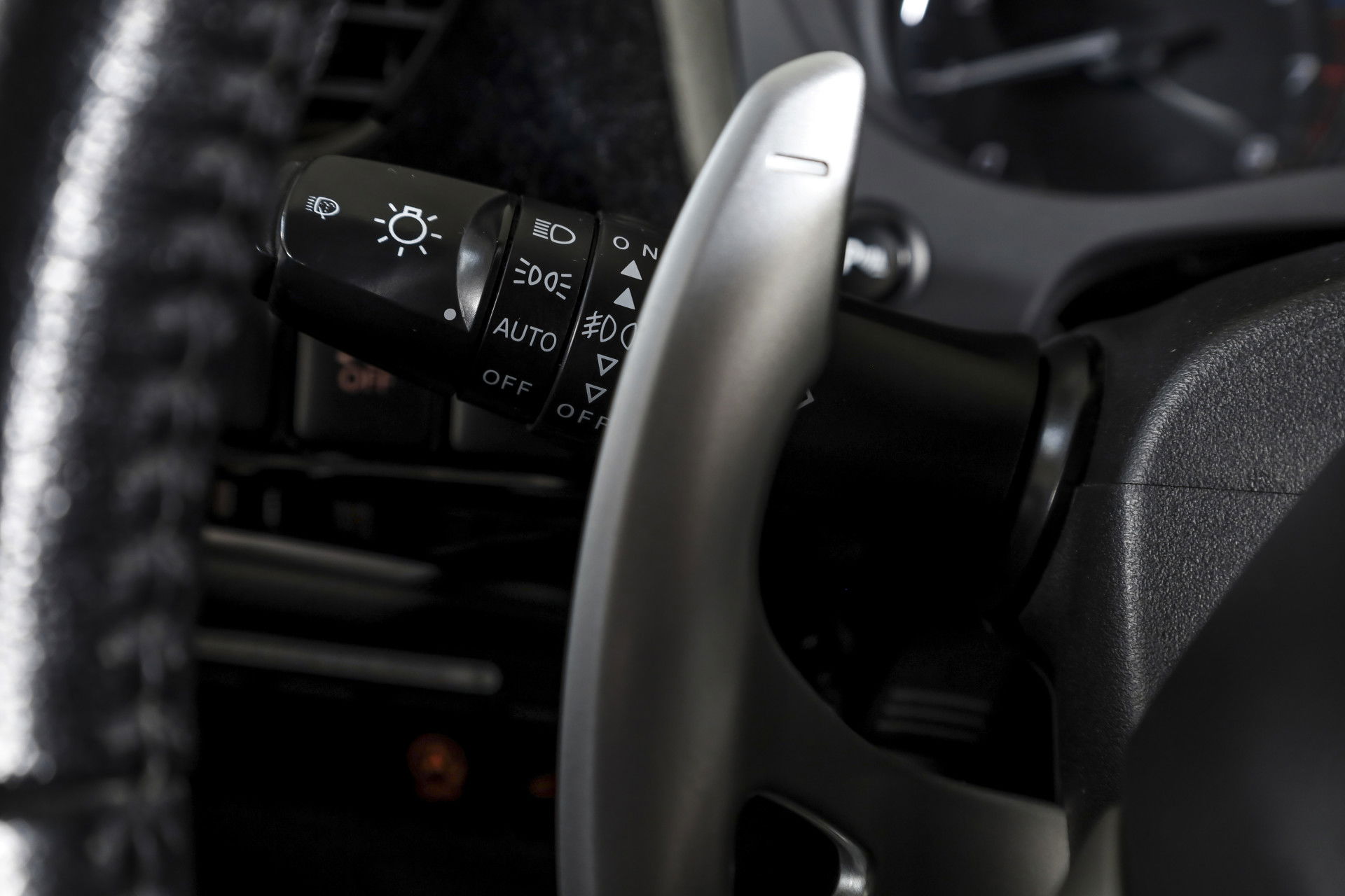 Mitsubishi - Outlander